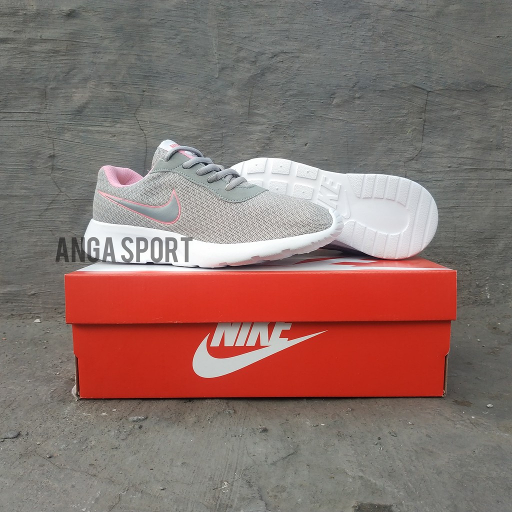 SEPATU WANITA NIKE TANJUN RUNNING PUTIH SEPATU OLAHRAGA LARI PREMIUM QUALITY MADE IN VIETNAM