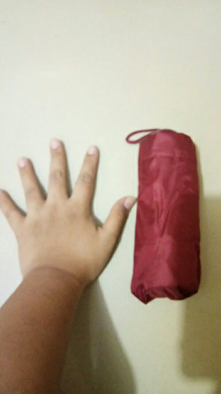 Payung Kapsul Payung Lipat Payung Anti Hujan Uv Bentuk Capsule Minimalis Payung Mini