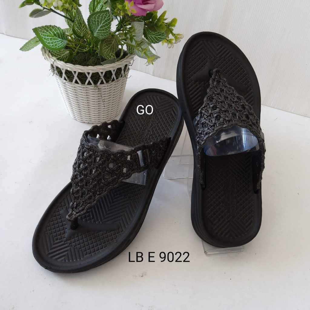 gof NEW ERA LB.E 9022 Sandal Japit Karet Sendal Wanita 36/40