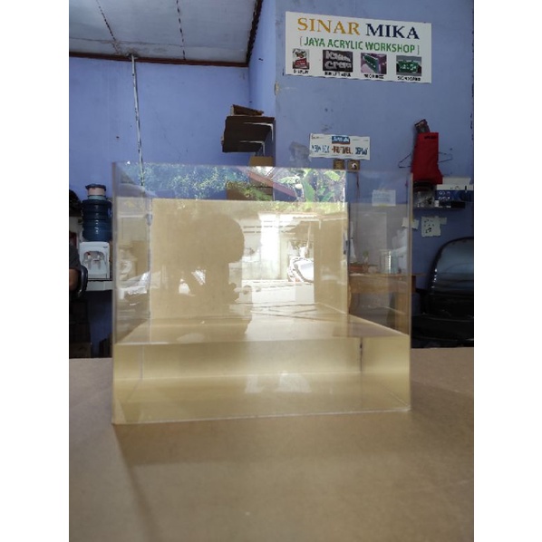 Aquarium Akrilik 3mm Ukuran 30 x 17 x 17 cm