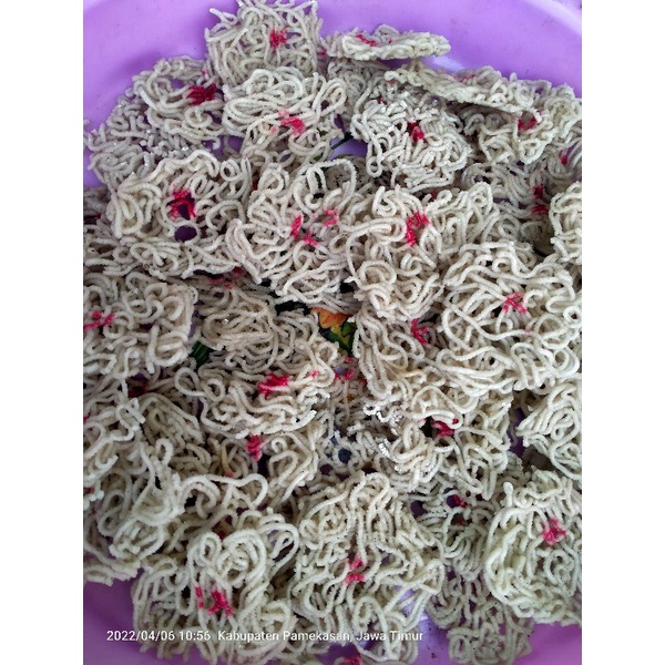 

Pattollah Kerupuk Pattol Mentah ngembang