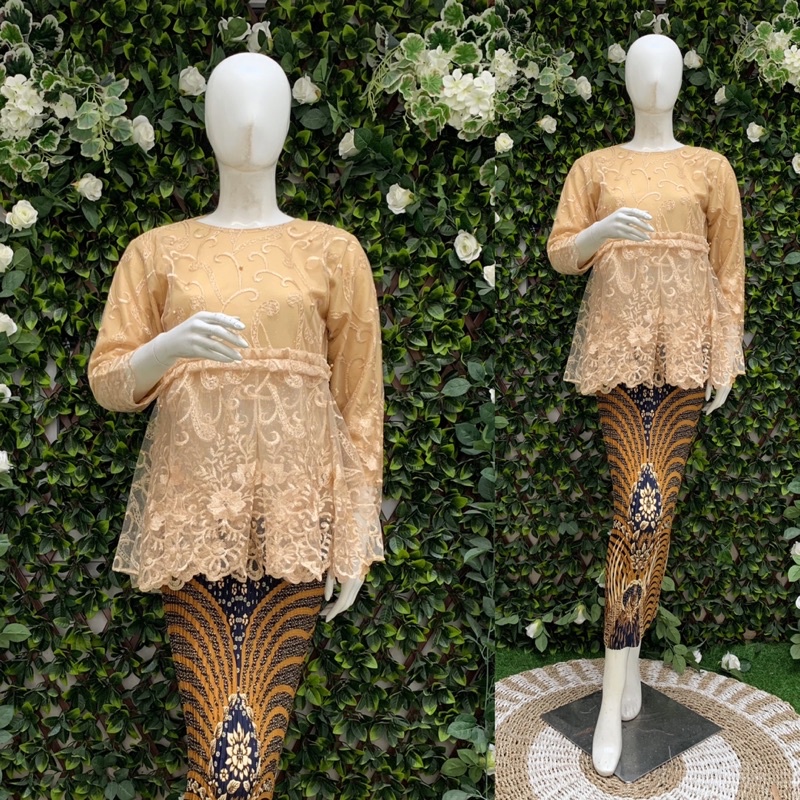 Kebaya modern / Kebaya remaja / Kebaya ocean / Kebaya bali / Kebaya wisuda / Kebaya terbaru / kebaya brokat