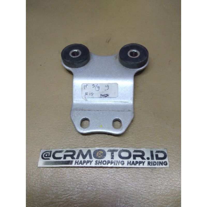 original braket breket dudukan tangki yamaha r15 v2