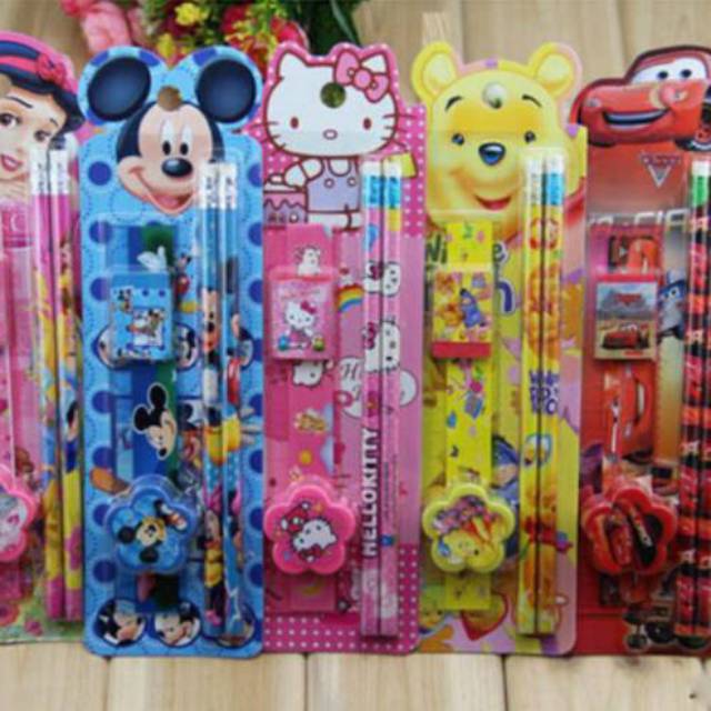 

Paket alat tulis hello kitty doraemon / alat tulis anak sekolah pensil penggaris penghapus / hadiah