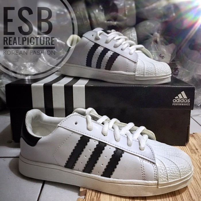 SEPATU MODEL KINI TERKINI KENKINIAN BUAT SEKOLAH KERJA HAK PUMP HEELS / Sepatu Replika Adidas