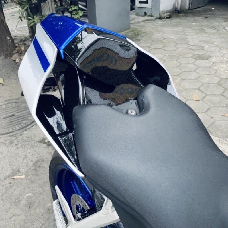 Body Belakang Yamaha R15 Model Yamaha R1M