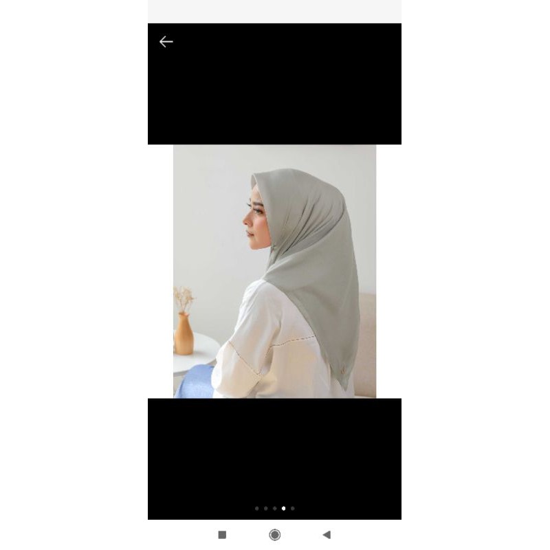 preloved deenay polos abu-abu