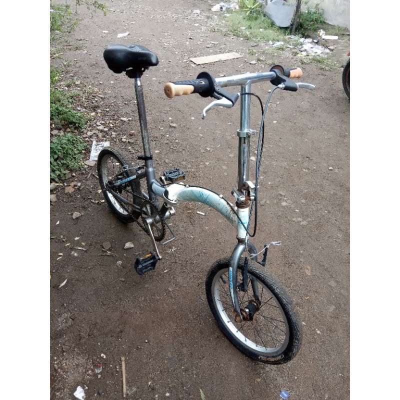 Sepeda Lipat United Stylo 16"