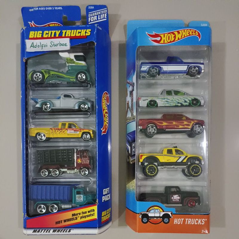 hotwheels hot wheels isi 5 pack big city trucks semifast '40 ford customized C3500 ford stake peterb