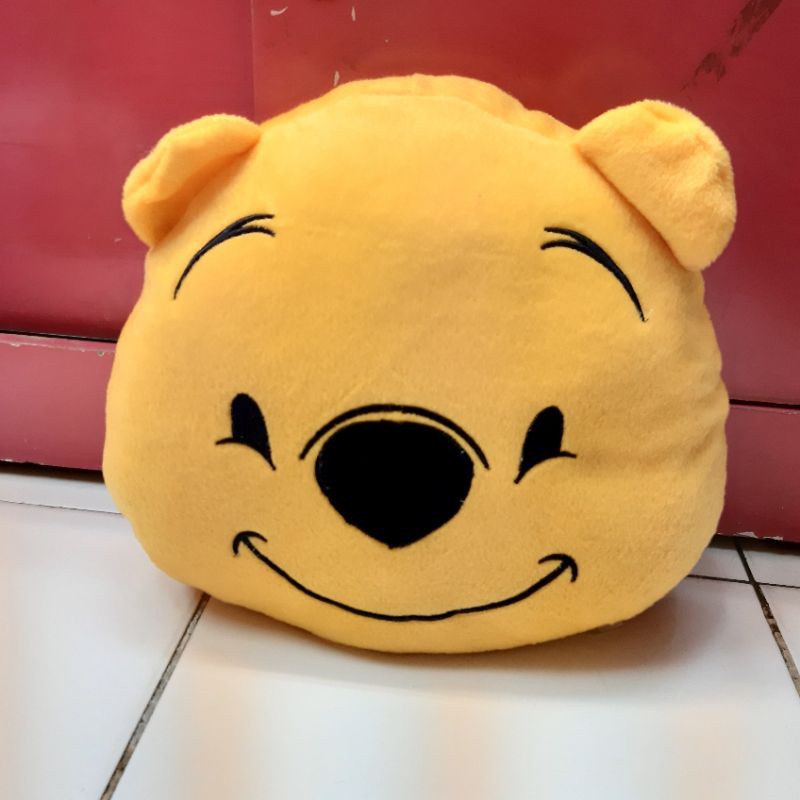 Boneka Winnie the Pooh Kepala