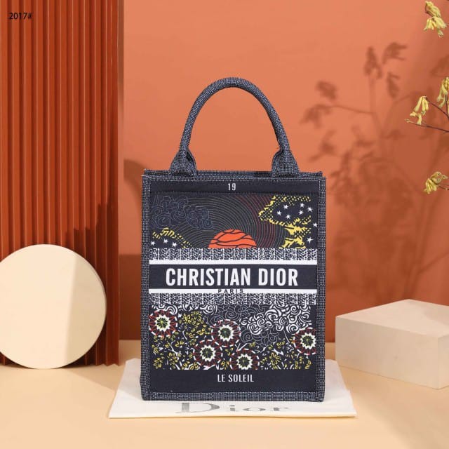 TK2 Tas wanita import terbaru Dior Embroidered Vertical Tote Bag Medium 2017