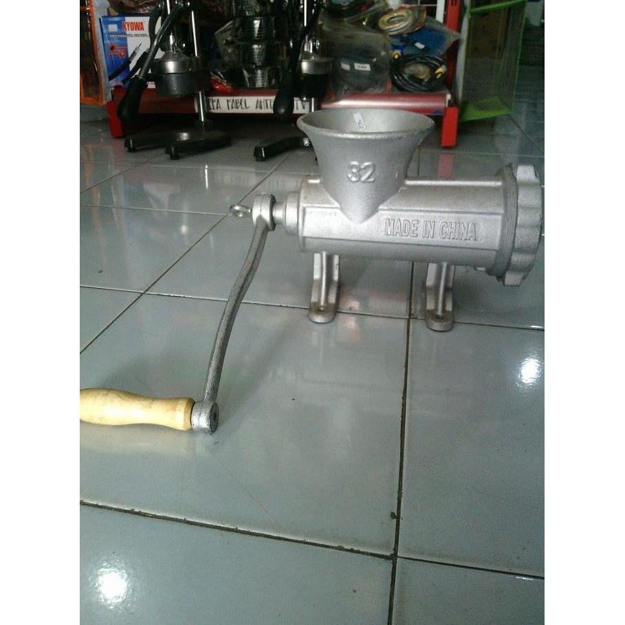 Gilingan Daging / Meat Mincer K-Star No. 32 TP125