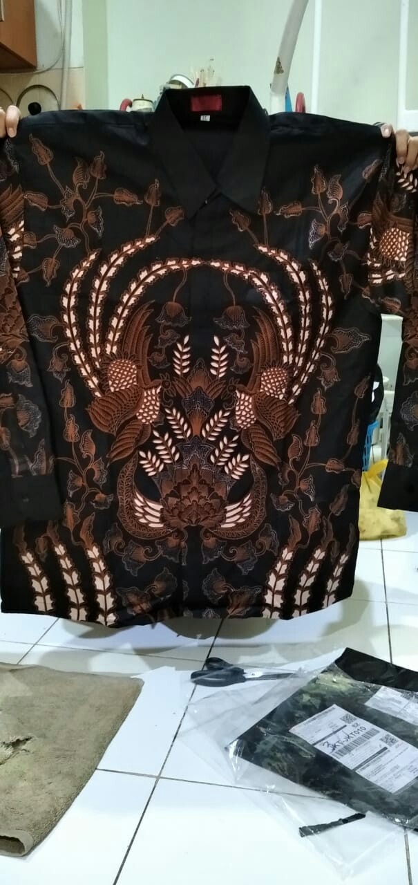 Batik Solo Saranghae Kemeja Pria Katun Cabut Sragenan Full Furing