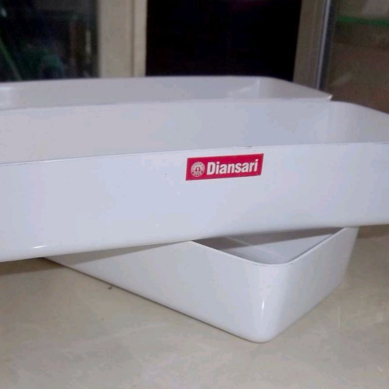 

Tempat Kancing , Pulpen ,Accesoris ukuran 20*9*4 DIANSARI