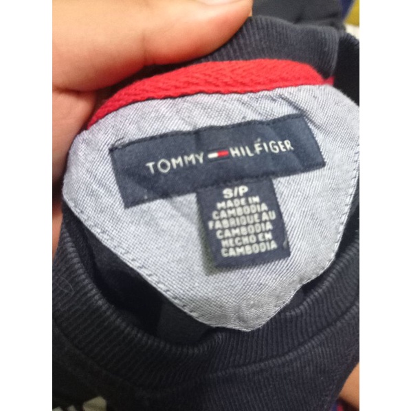 CN Tommy Hilfiger small logo