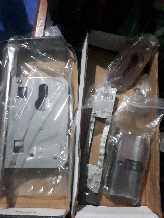 Body Sleding/kunci Pintu Geser