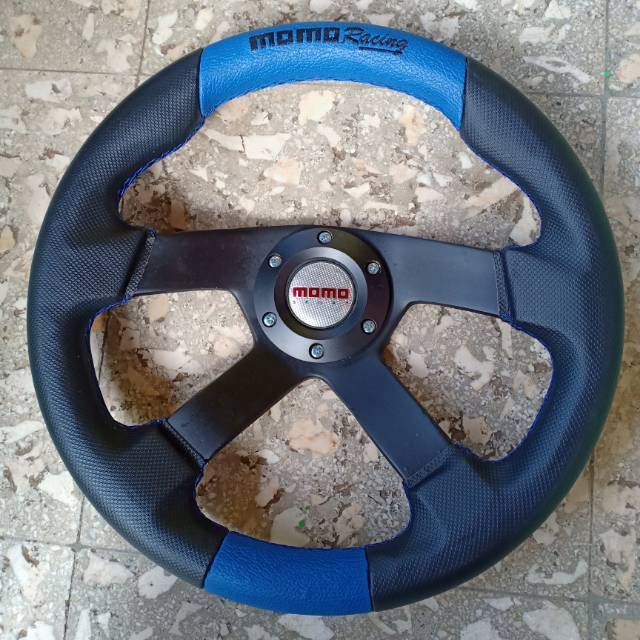 Stir racing mobil momo terlaris