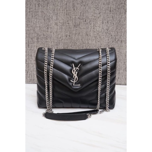 New Arrivals
SAINT LAURENT Small Loulou Shoulder Bag
