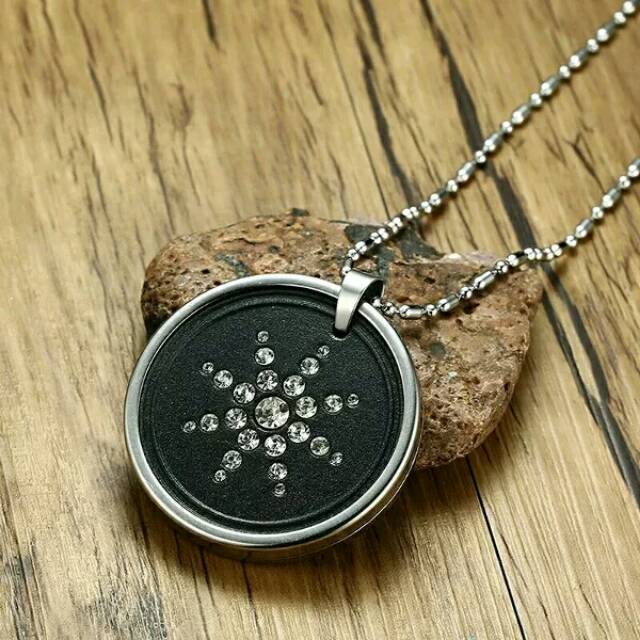 Kalung kesehatan quantum pendant