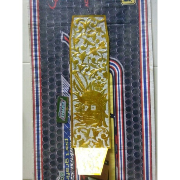 kolongan spakbord belakang vixion nva/nvL