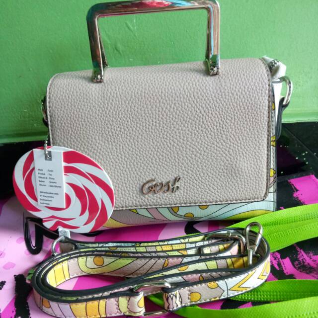 Tas Gosh Kuning flower rare