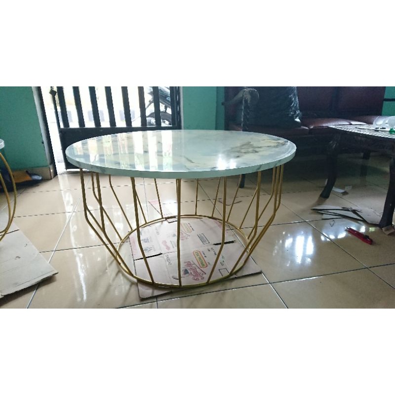 meja industrial tamu, meja industrial besi kayu, meja bulat minimalis ruang tamu, meja bulat minimalis kaki besi, meja bulat minimalist, meja bulat kayu minimalis, meja bulat kayu kecil, meja tamu minimalis murah sofa, meja industrial minimalis-2