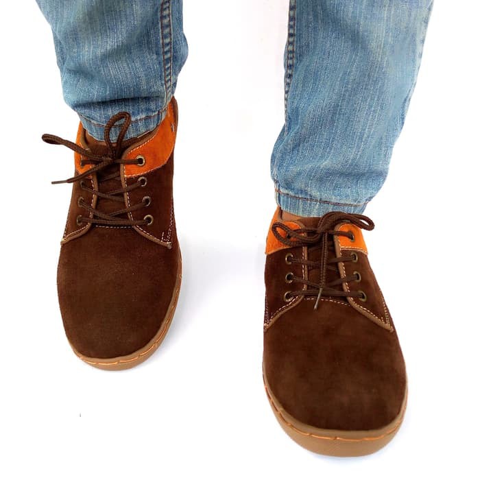 Sepatu Kasual Pria Kulit Asli Rasheda 014
