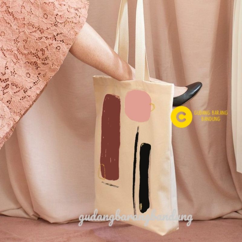 Tote Bag Canvas Design Luvena dengan Sentuhan Aesthetic Korea dan Resleting: Gaya yang Memikat untuk Aktivitas Anda!