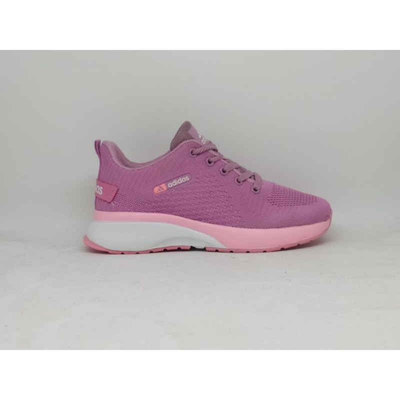 sepatu Adidas Neo wanita untuk olahraga joging