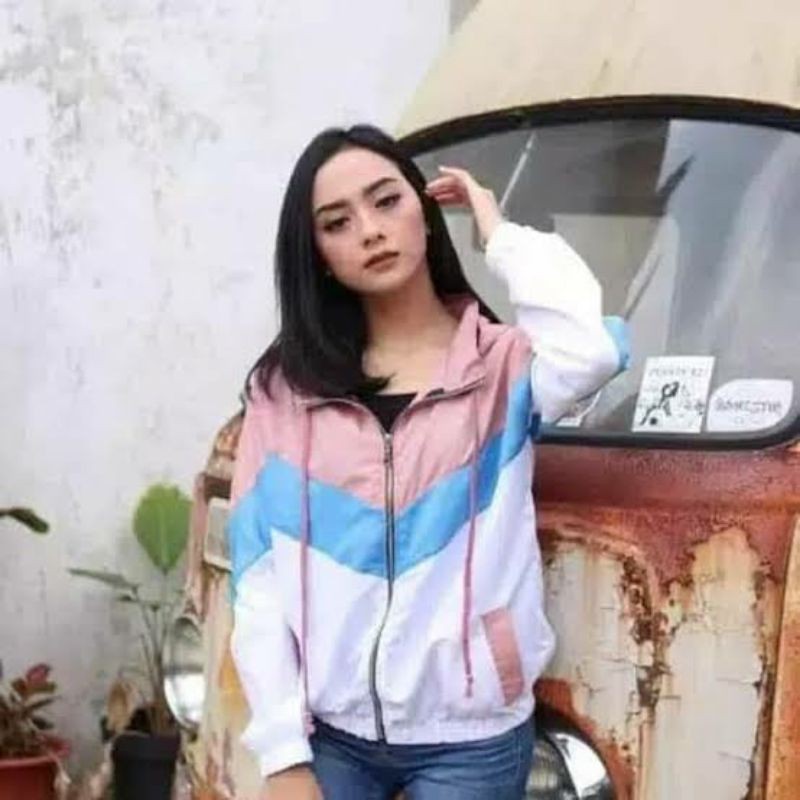 Jaket Parasut Wanita Lumino / jaket parasut / jaket running / Jaket wanita lumino waterproof