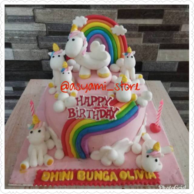 

CAKE CUSTOM FONDANT 22 CM