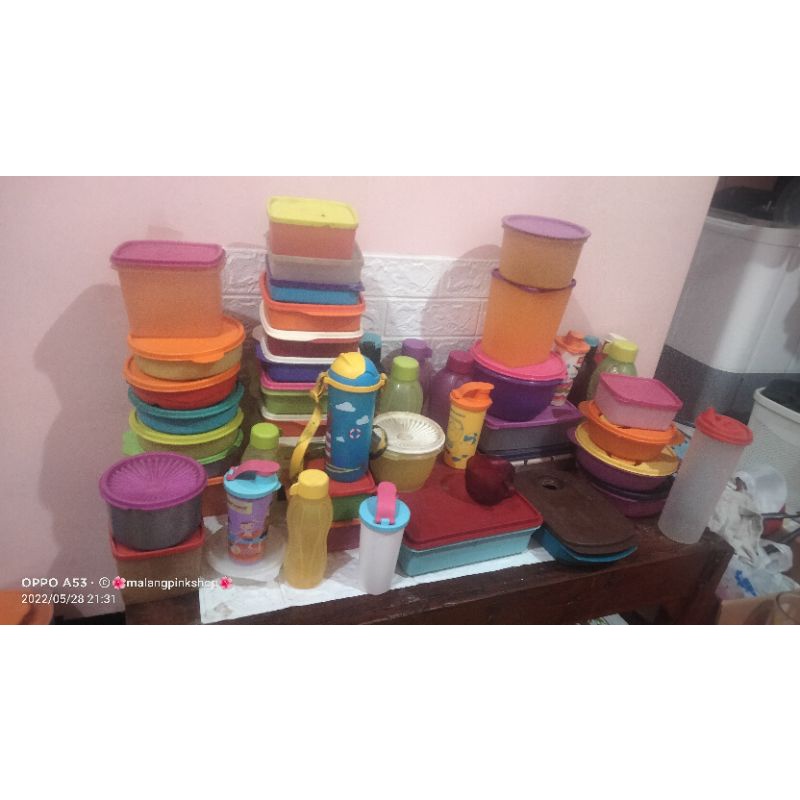 Tupperware second kiloan lengkap dengan tutup