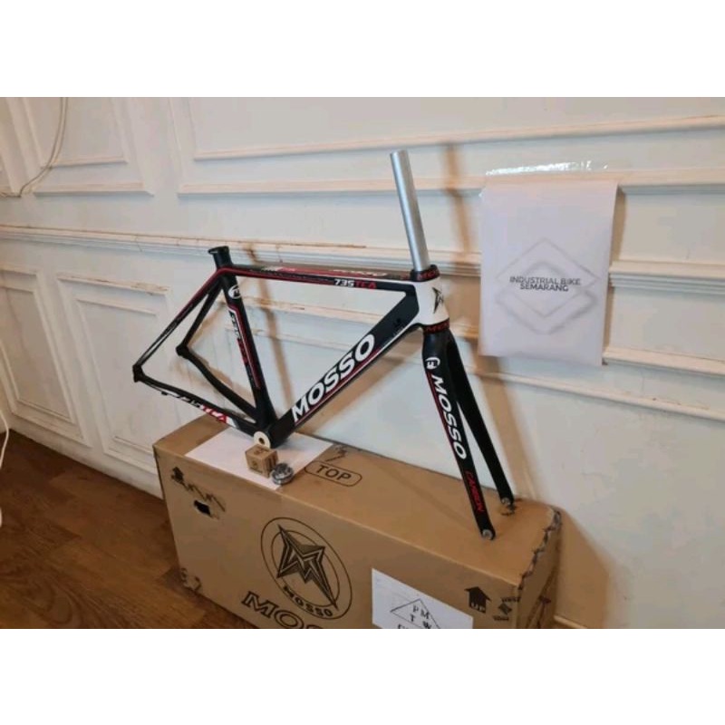 Frame Roadbike Mosso 735TCA Size 460mm Warna Hitam Merah . Rangka Sepeda Balap Road Bike 735 TCA Size Ukuran 46cm 460 mm Alloy 7005