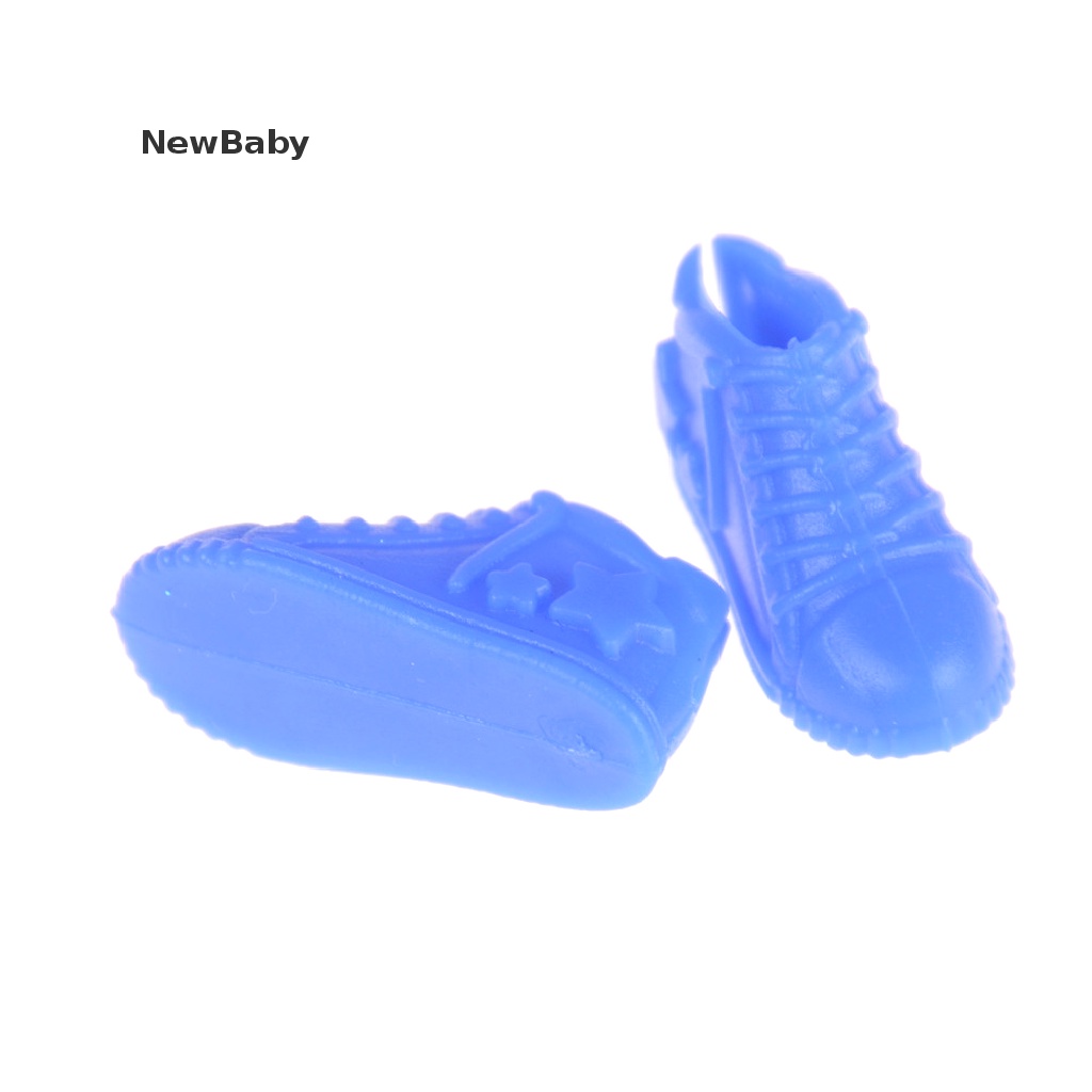 Newbaby 4 Pasang Sepatu Sport Casual Untuk Boneka Barbie