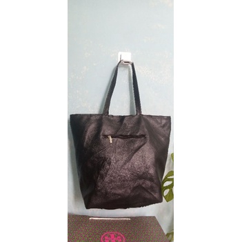 PL Tote Ukuran Besar Ann Demeulemeester