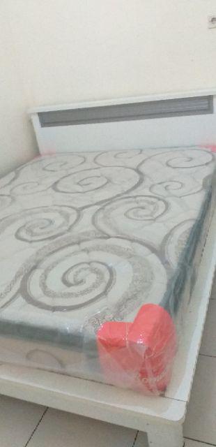Terlaris Spring Bed Romance Feelings Plush Top 160 X 200 Mattress Only - Jabodetabek