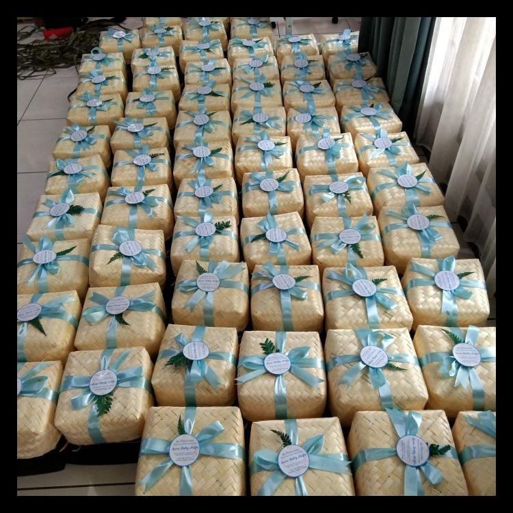 

HAMPERS DIMSUM IMLEK, NATAL, IDUL FITRI HALAL INSTANT FREE CARD TERMURAH
