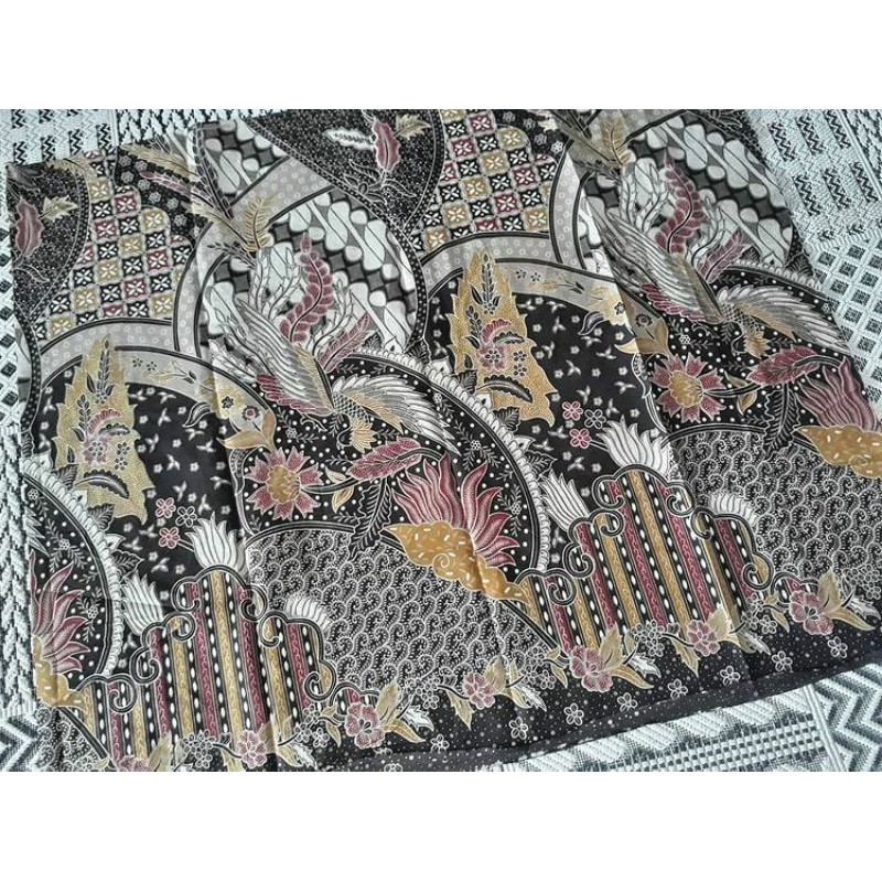Kain batik solo alusan merak ukel salur