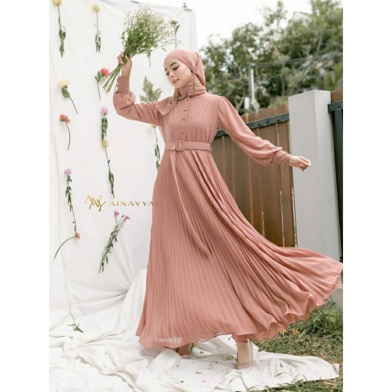 Hazel dress by ainayya