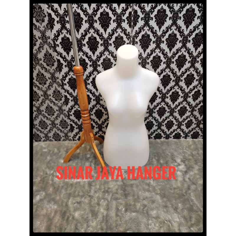 Manekin dress DM bening + kaki kayu