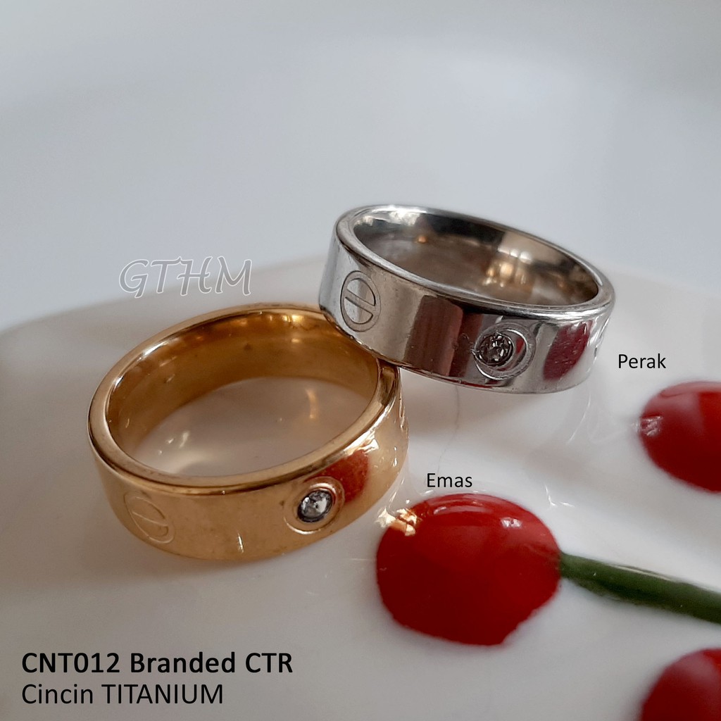 cincin titanium carter bisa untuk pria dan wanita pasangan atau single mewah seperti emas asli