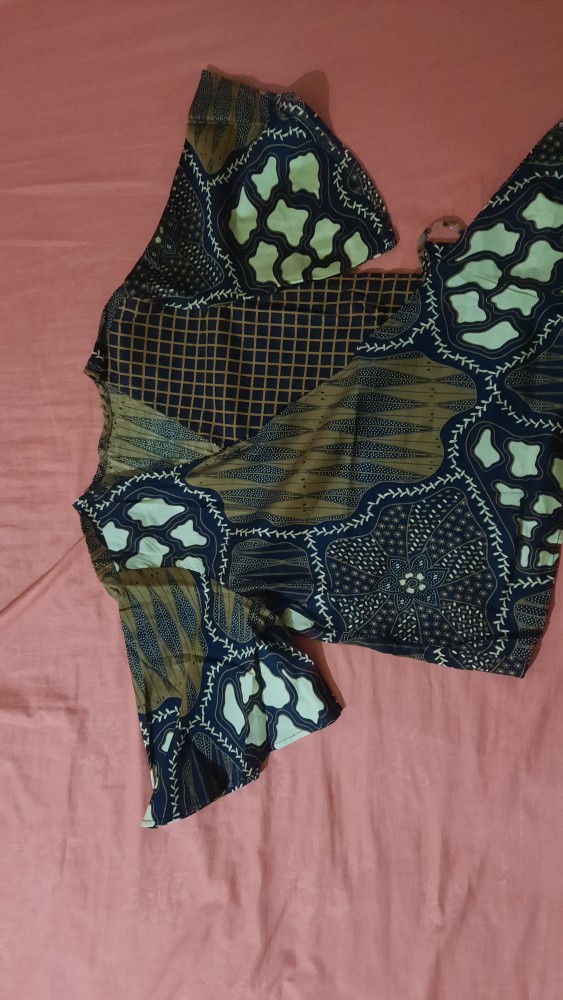 Leon - Tama Top / Atasan Batik Wanita