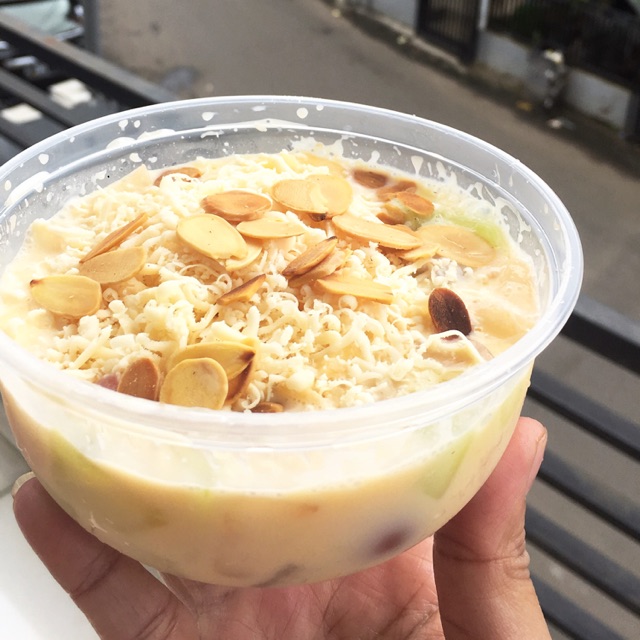 

Salad buah size medium (400 ml)