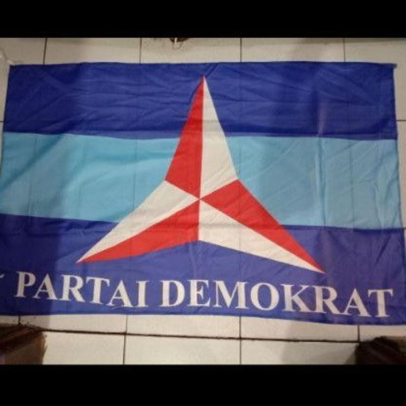 bendera Demokrat 150 X 225
