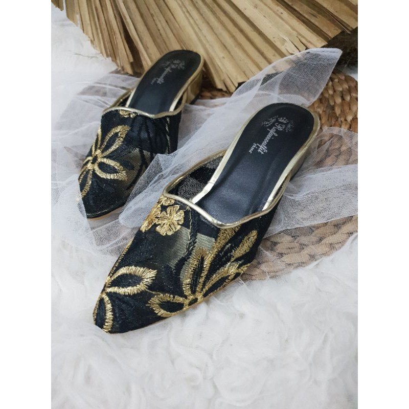 sepatu wedding hitam sepatu cantik vista tinggi 3cm