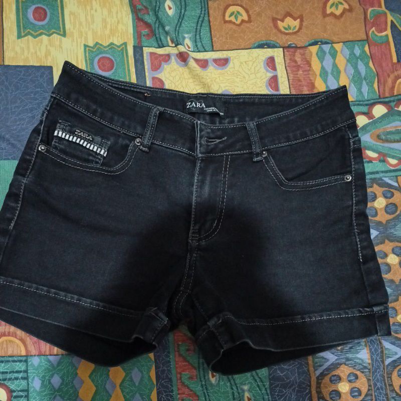 celana pendek jeans / jeans zara / short jeans / hotpants jeans / celana pendek zara