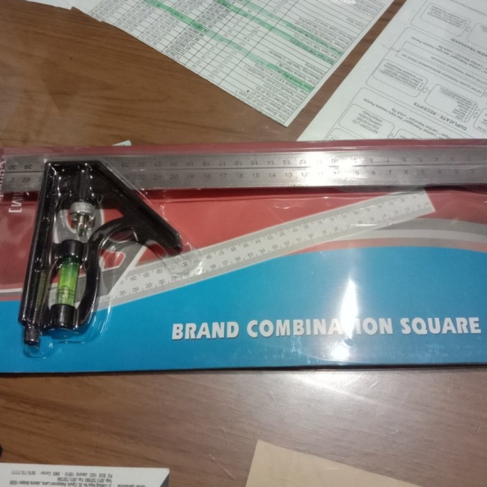 

Mantap Penggaris Siku Waterpass Kombinasi / Comnination Square Ruller Terbatas