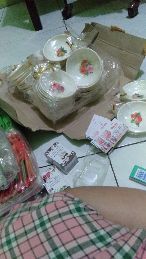 Souvenir Pernikahan Mangkok Melamin Bulat Kemas Plastik