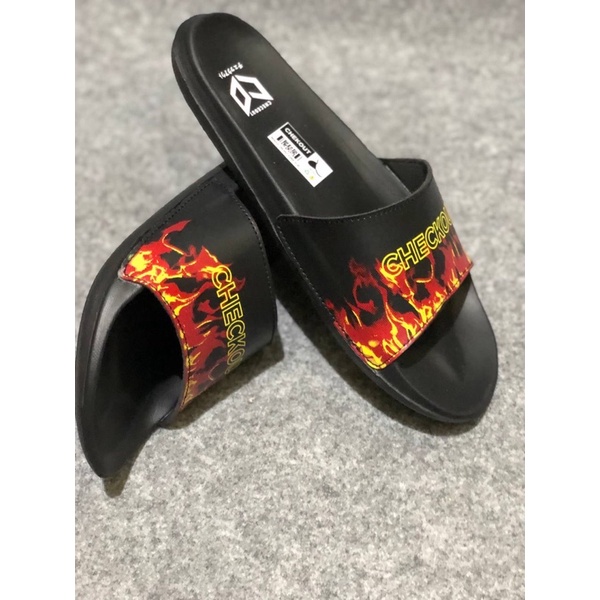 SANDAL SLIDE CHEKOUT FLAME PRIA WANITA