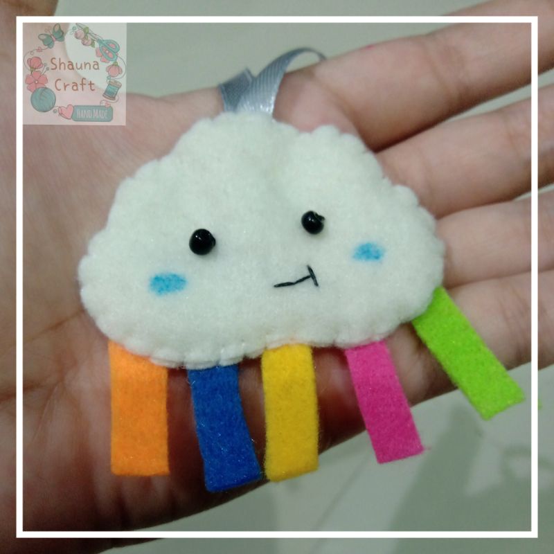 SOUVENIR Ganci Awan Flanel